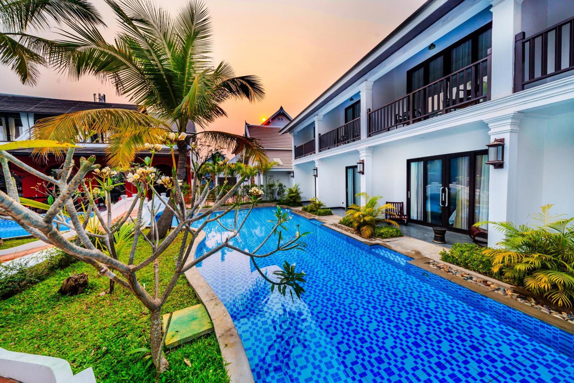 Manyo Hotel And Resort Luang Prabang Exterior photo