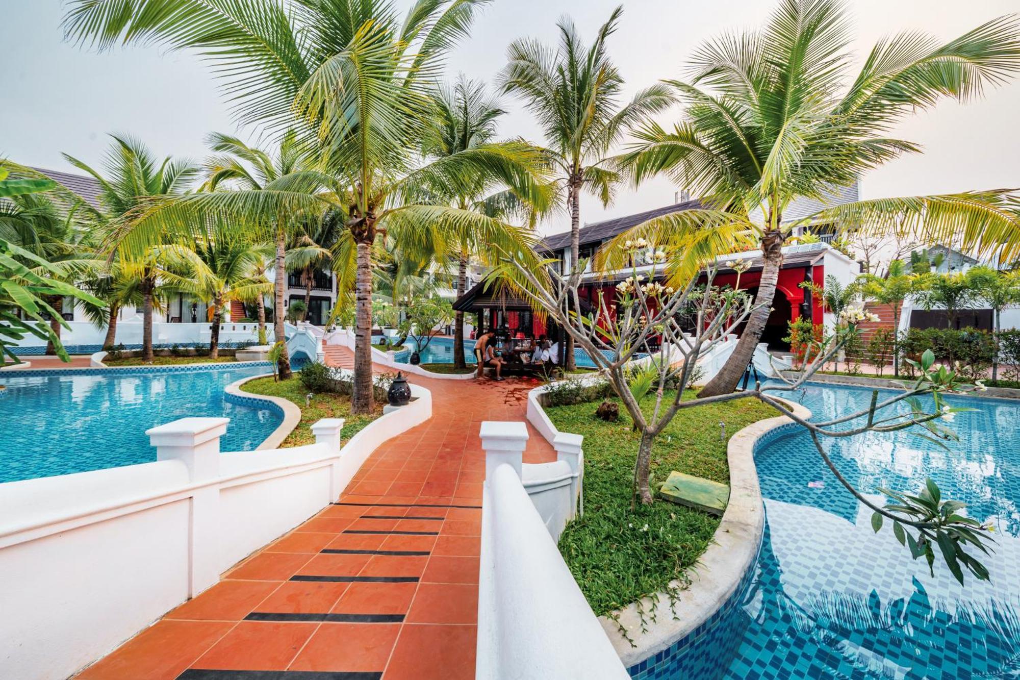 Manyo Hotel And Resort Luang Prabang Exterior photo