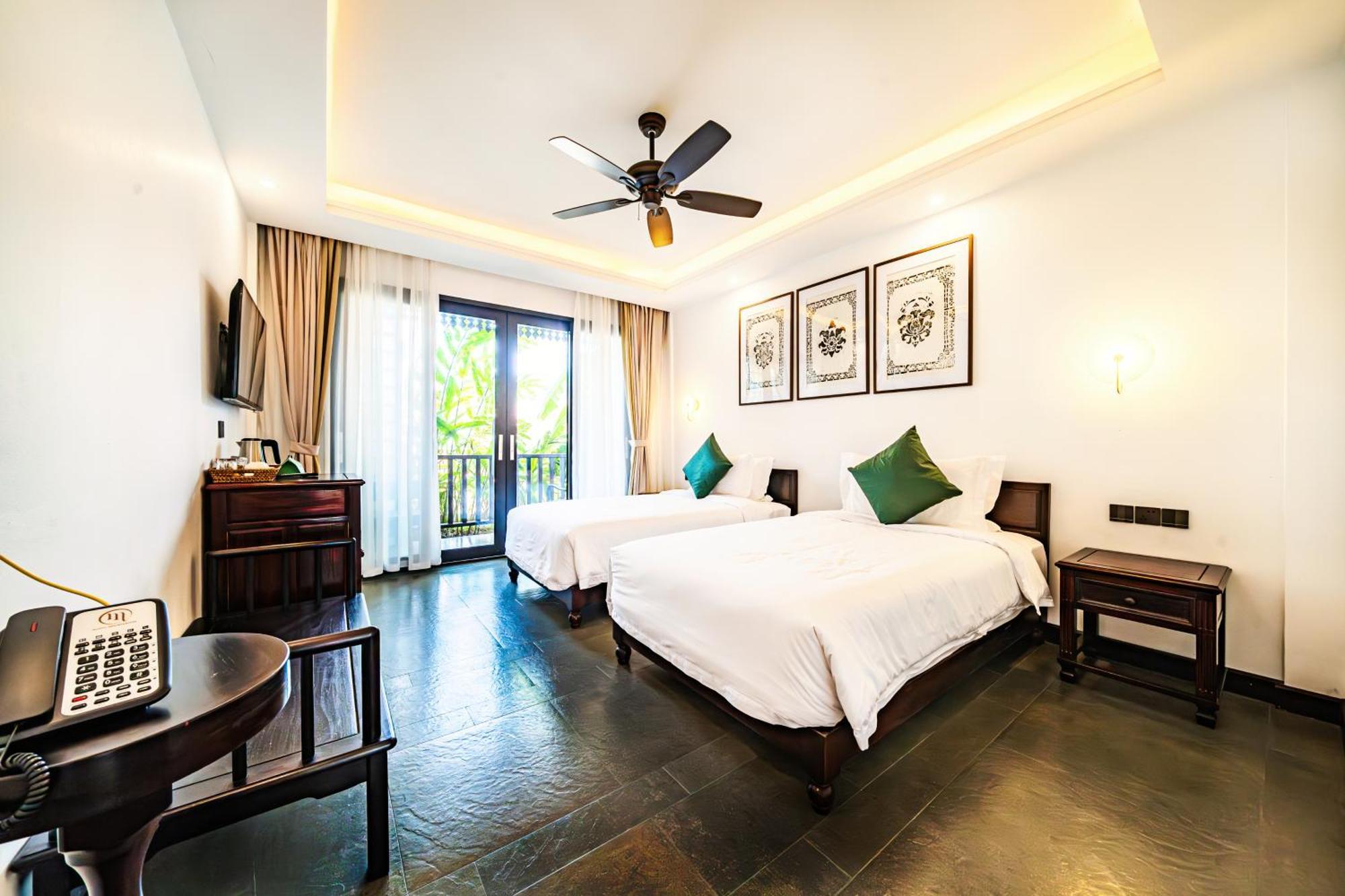 Manyo Hotel And Resort Luang Prabang Exterior photo