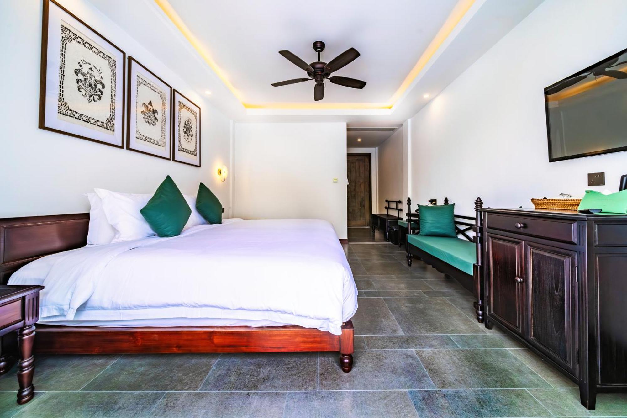 Manyo Hotel And Resort Luang Prabang Exterior photo