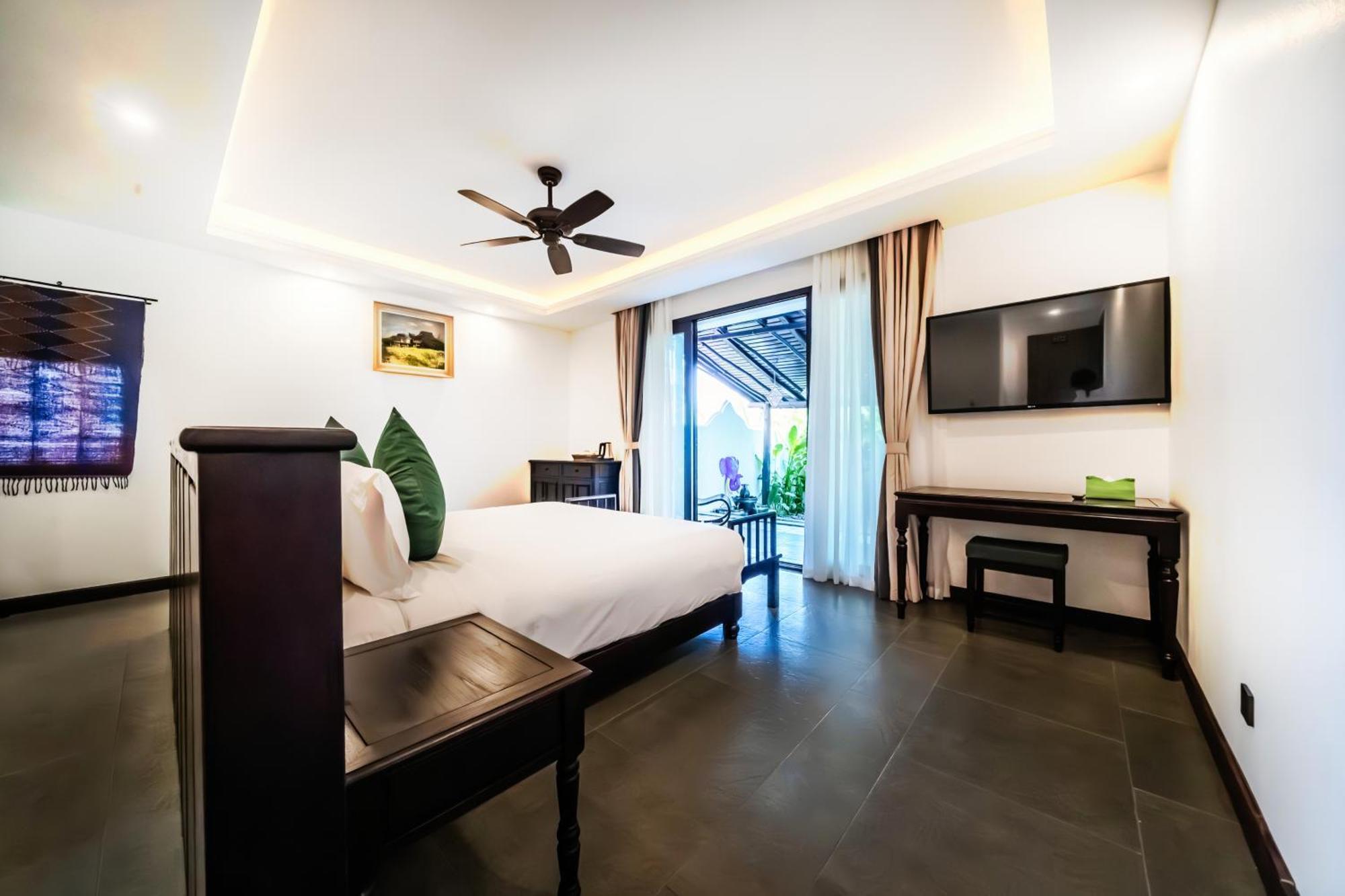 Manyo Hotel And Resort Luang Prabang Exterior photo