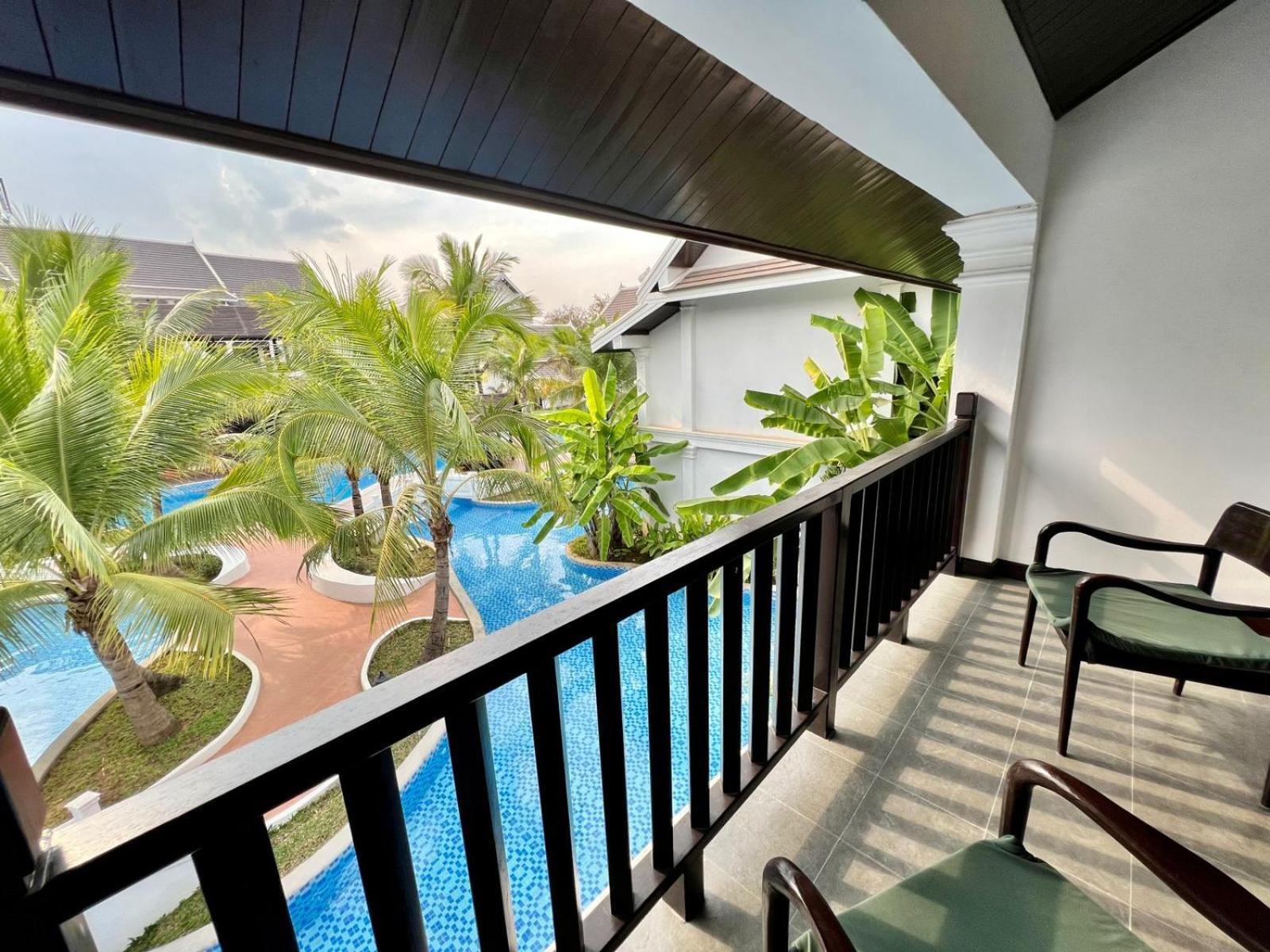 Manyo Hotel And Resort Luang Prabang Exterior photo